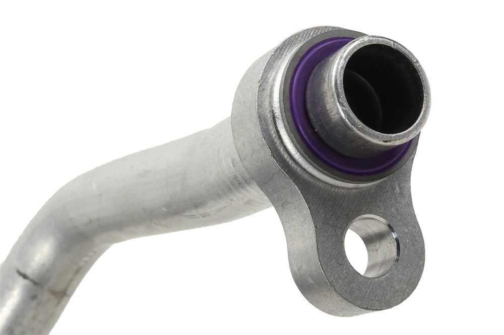GM Genuine Parts A/C Hose Assembly 15-76034 — image 3